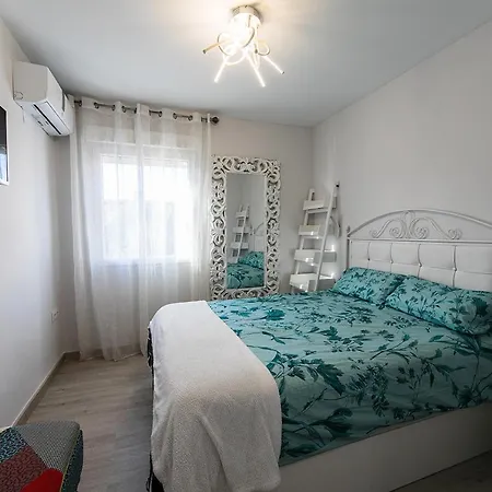 Palmeral Lara Casas * Almería